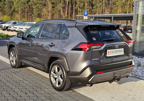 Toyota RAV4 cena 93900 przebieg: 178992, rok produkcji 2019 z Szlichtyngowa małe 742